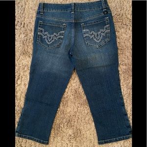 LEI Ashley Lowrise denim Capri Jeans size 5